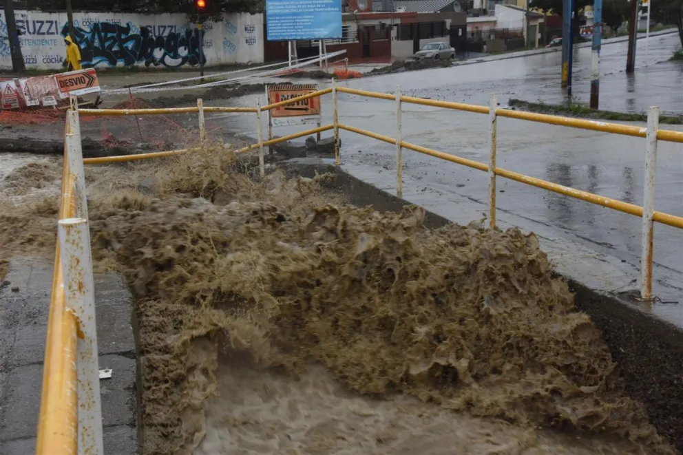Varias familias fueron evacuadas por la lluvia