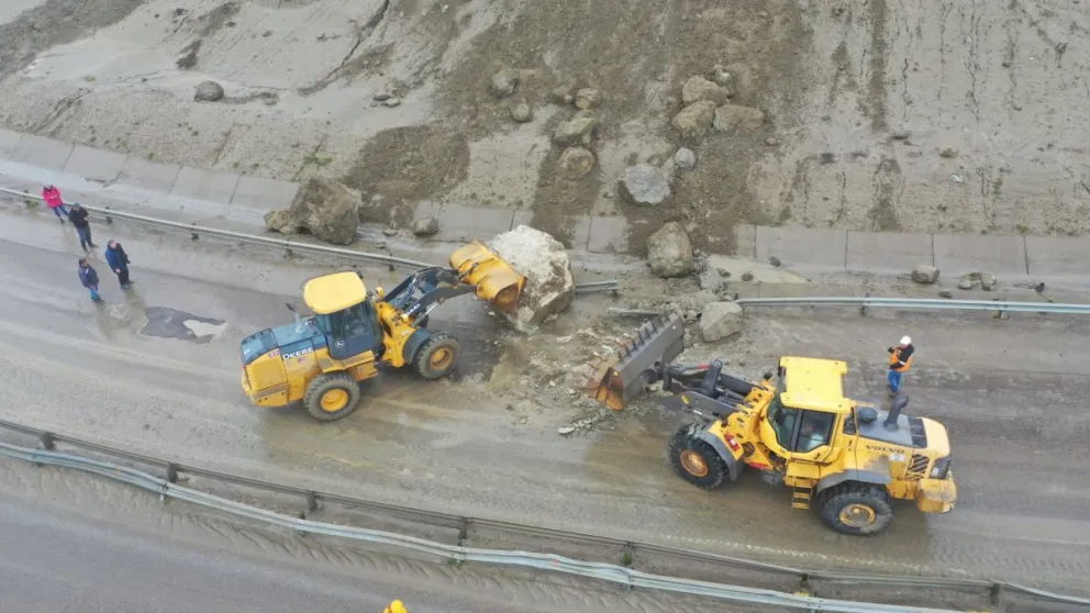 Se restableció el servicio de colectivos y el tránsito liviano sigue derivándose al Centenario