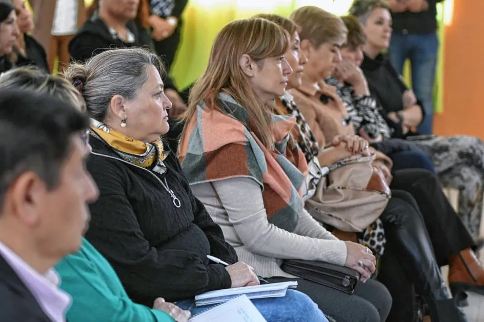 Concurso de Ascenso Docente: El jurado realizó su primer encuentro de formación