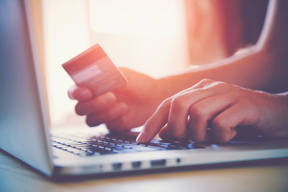 Compras on line en el exterior: La AFIP endureció los controles