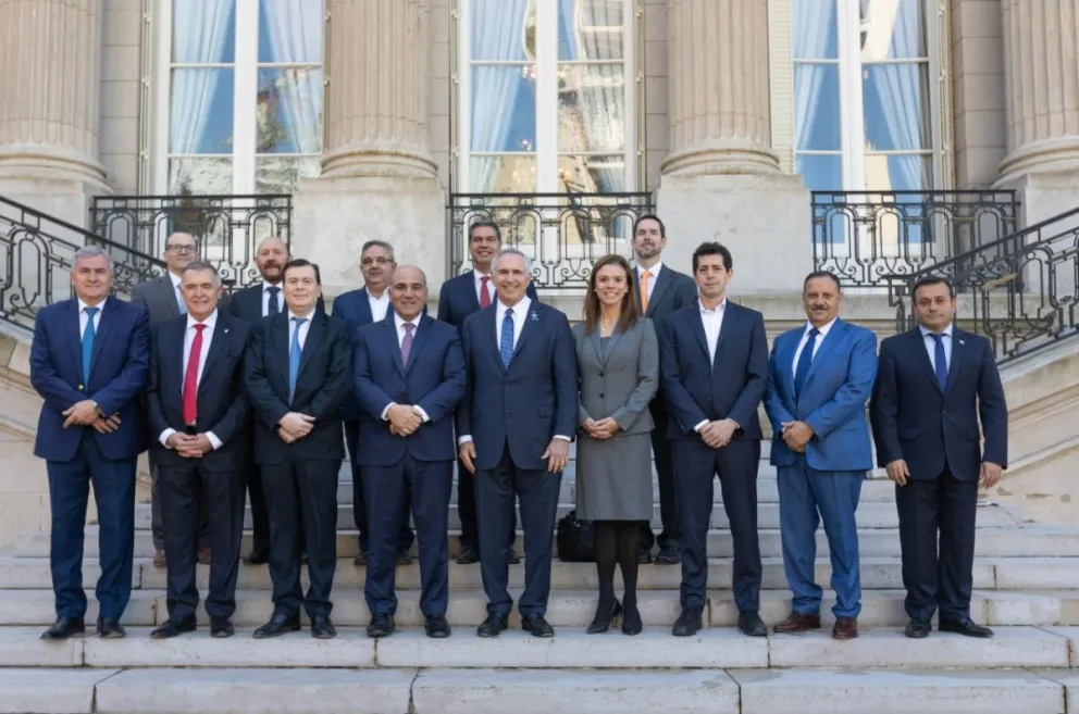 “Wado” de Pedro y 9 gobernadores del Norte Grande viajan a Estados Unidos