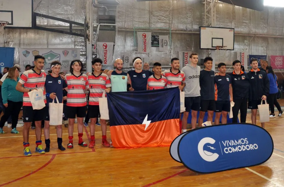 Títulos para Tierra del Fuego y Santacruceña