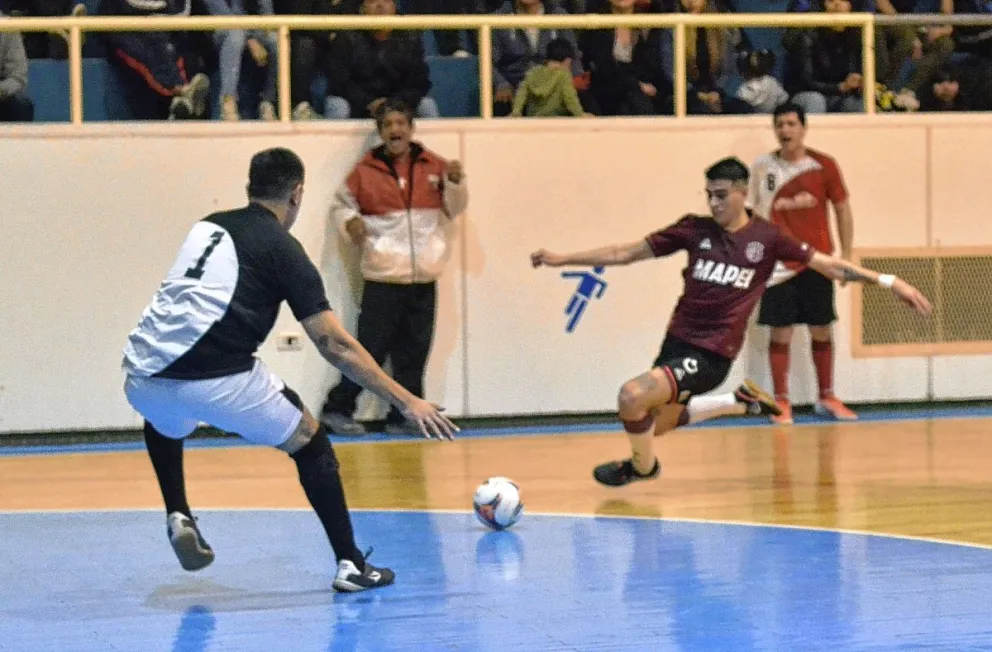 C.I.P.A. y Lanús son de Honor