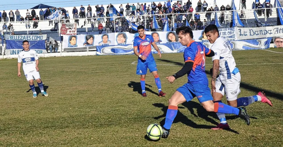 C.A.I. y Newbery, por medio campeonato