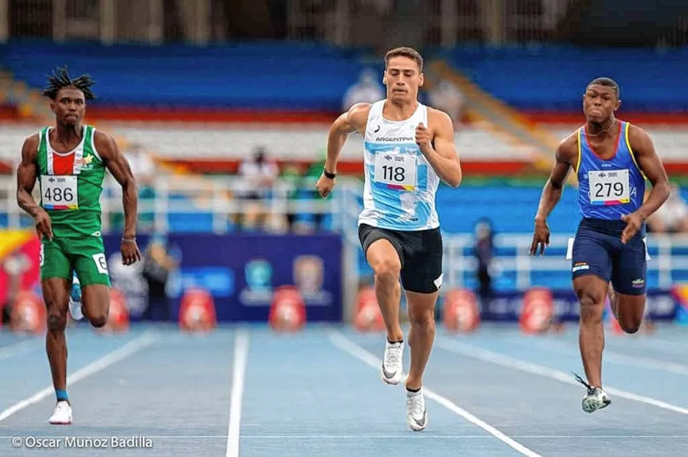 Franco Florio hizo historia al superar el récord nacional de 100 metros llanos en el Sudamericano de Brasil