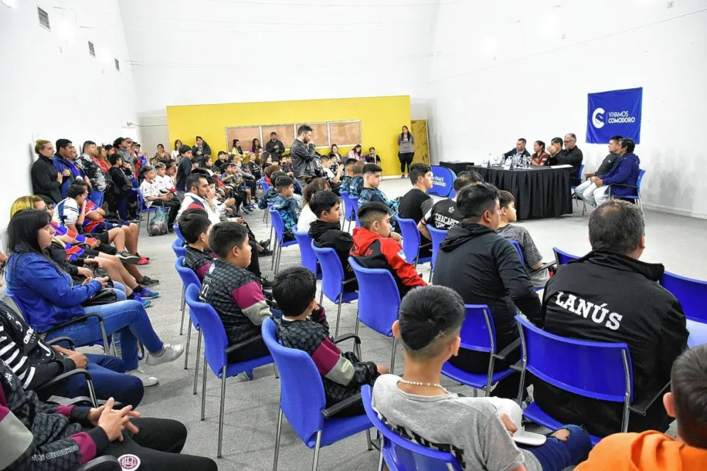 Presentaron el Torneo Nacional de Clubes de futsal en Comodoro