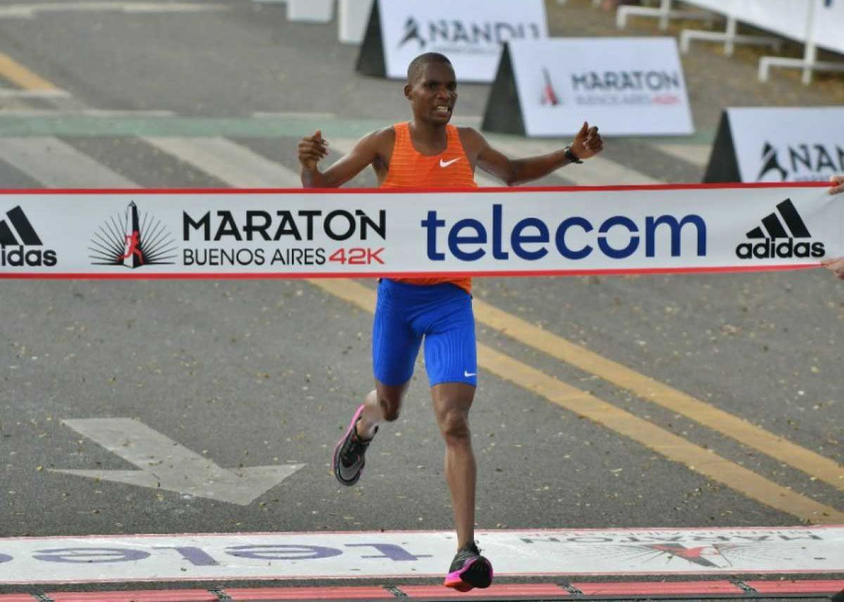 Se corrió la 37º Maratón Internacional de Buenos Aires con triunfo keniata  | Diario Crónica