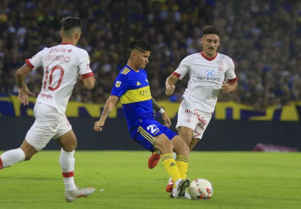 Boca y Huracán se miden en un partido clave en la pelea por la Liga Profesional