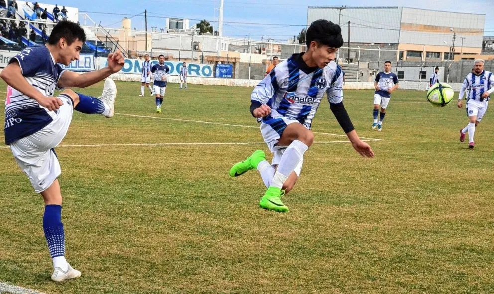 Newbery quiere mayor distancia en la cima