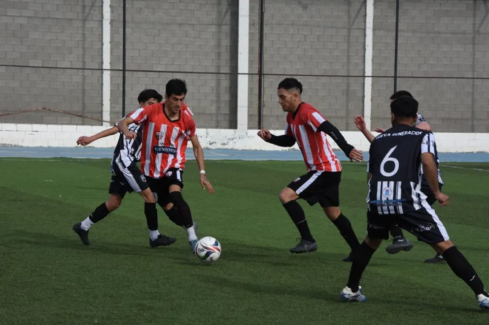Fútbol Categoría "B": Volvieron a ganar Tiro, San Martín, Laprida y Roca