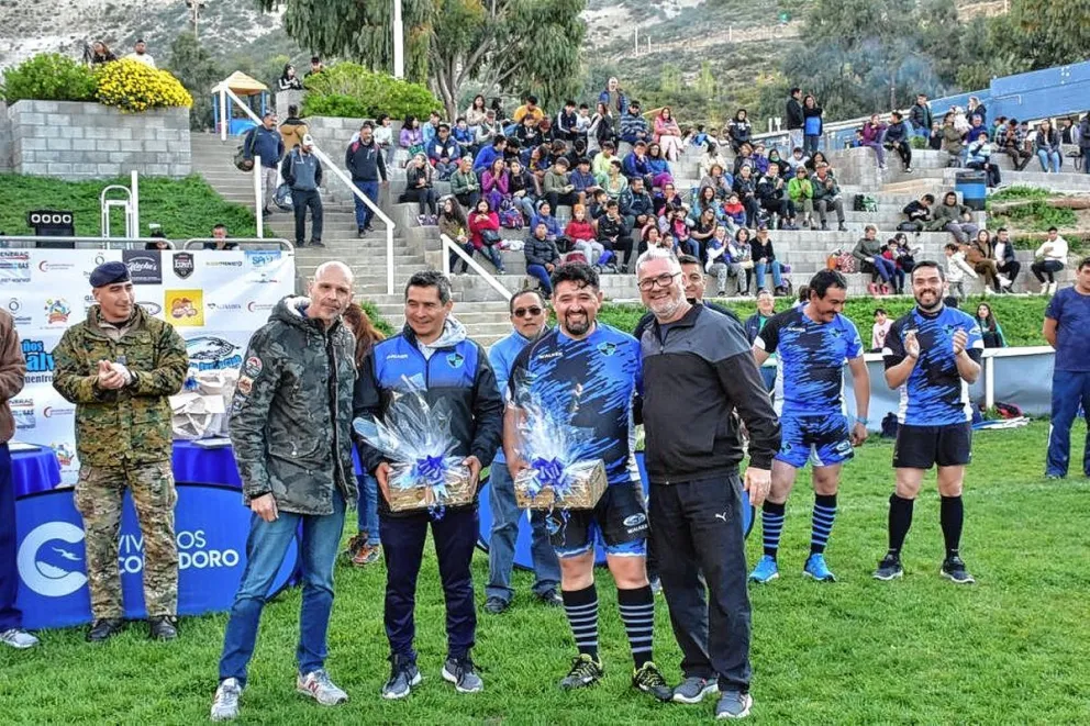 El rugby de veteranos homenajeó a los excombatientes de Malvinas