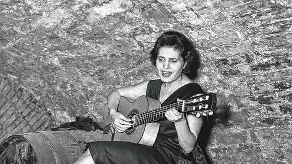 La comunidad portuguesa recuerda a Amália Rodrigues