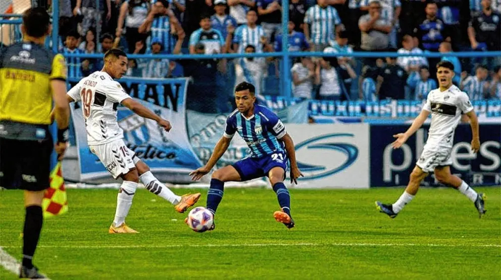 Atlético Tucumán venció a Platense y es puntero de la Liga Profesional