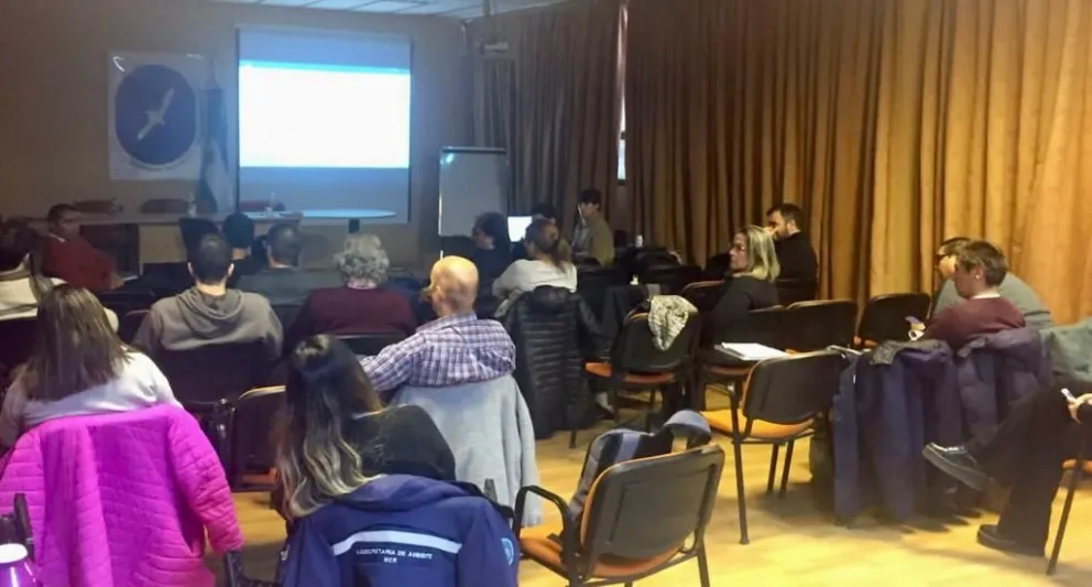 Situación hídrica: Continúa el trabajo conjunto entre el IPA y la Universidad  Nacional de la Patagonia