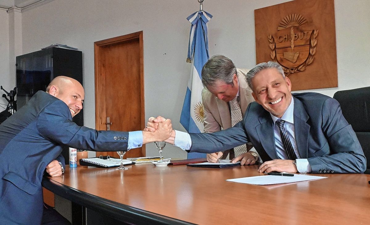 Arcioni retomó sus funciones a cargo del Poder Ejecutivo Provincial