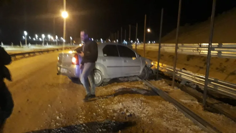 Alcoholizado despistó su vehículo al pie del Chenque