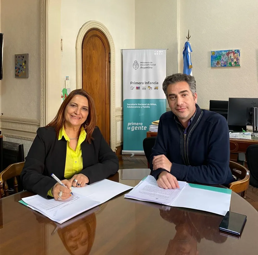 El Gobierno de la Provincia firmó un convenio para mejorar en el CAF María Goretti de Comodoro Rivadavia