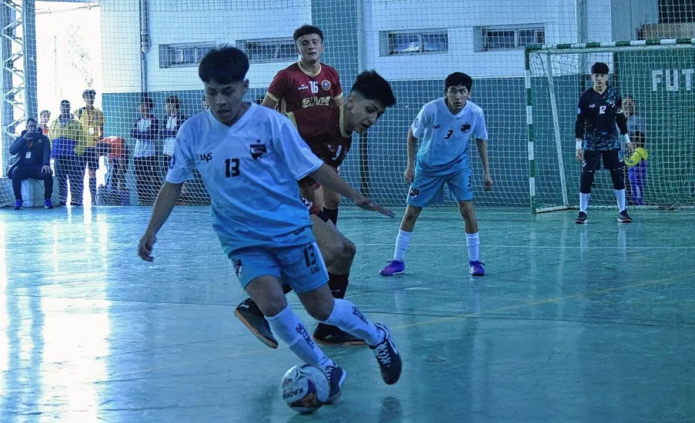 Derrota de la Selección comodorense