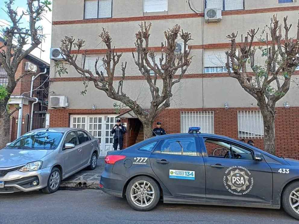 Desarticularon una banda narco que utilizaba pasajeros ingestados para llevar cocaína al sur