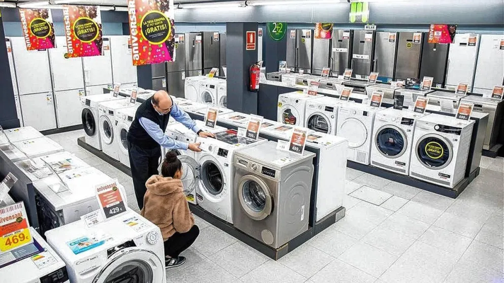 Heladeras y lavarropas se suman al plan de compra de electrodomésticos en 30 cuotas