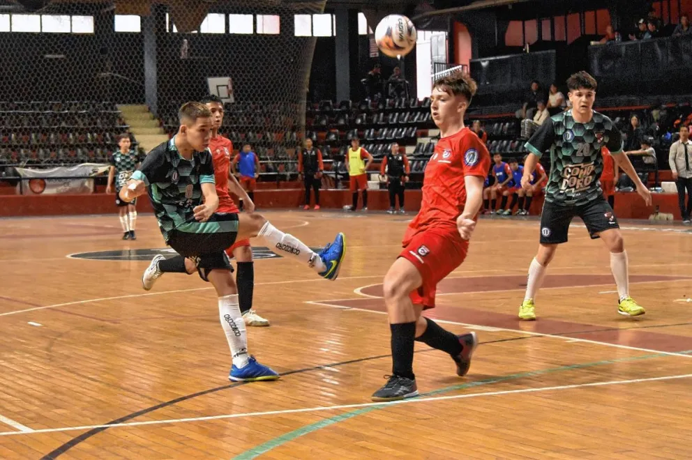 La Selección de Comodoro se juega el pase a semifinales