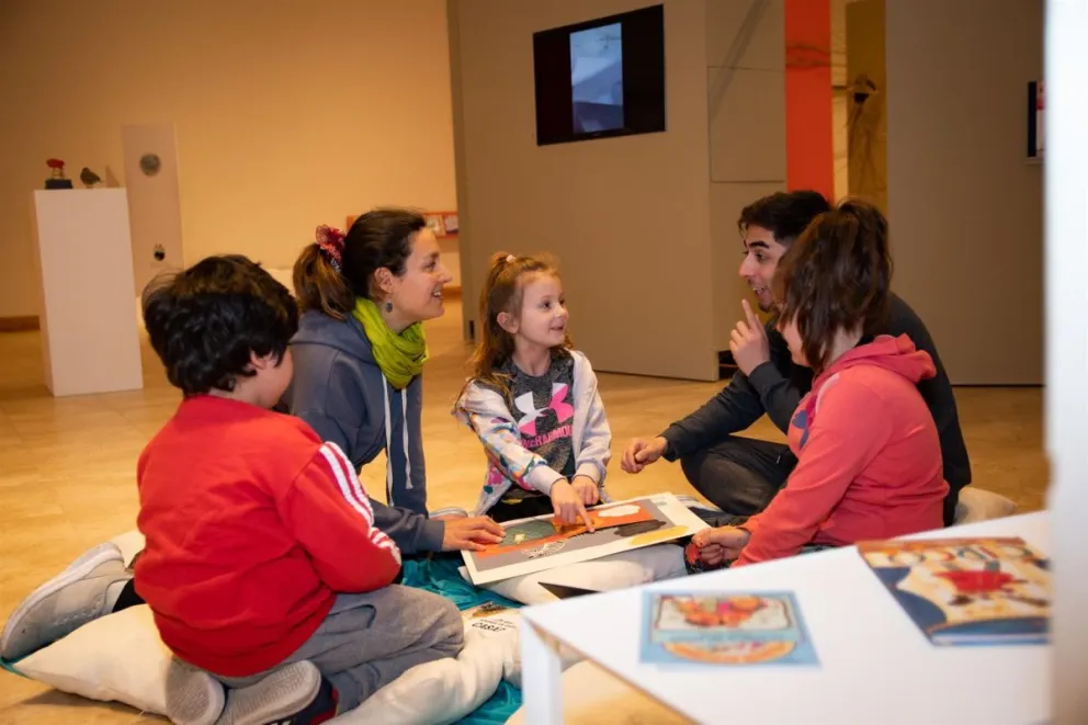 "Chic@s de palabra", un espacio para explorar y leer en Rada Tilly