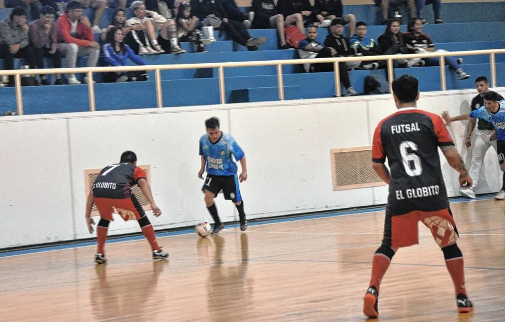 Flamengo comienza a buscar la final
