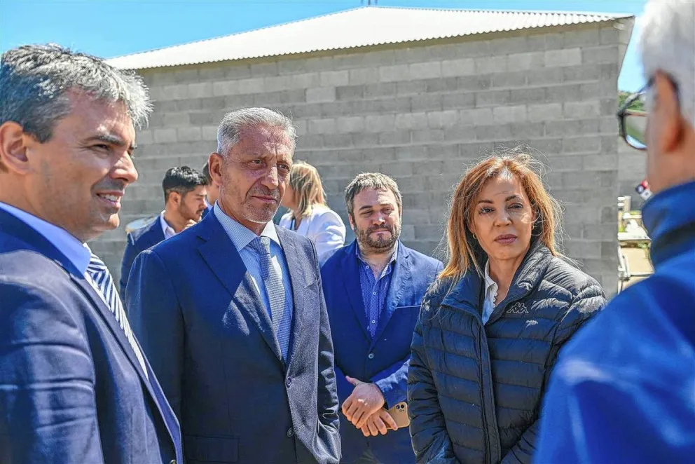 La secretaria de Energía de la Nación visitó, junto al gobernador, la Planta Piloto de Hidrógeno de la empresa Hychico