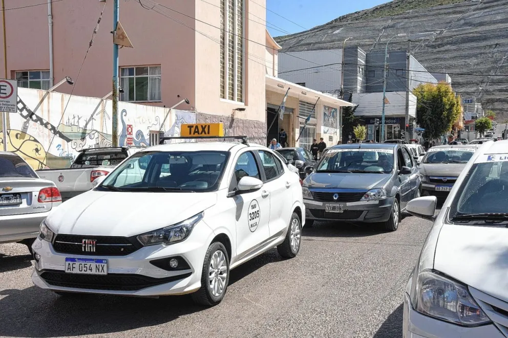 Comunicado de la Municipalidad por el reclamo de taxistas y remiseros
