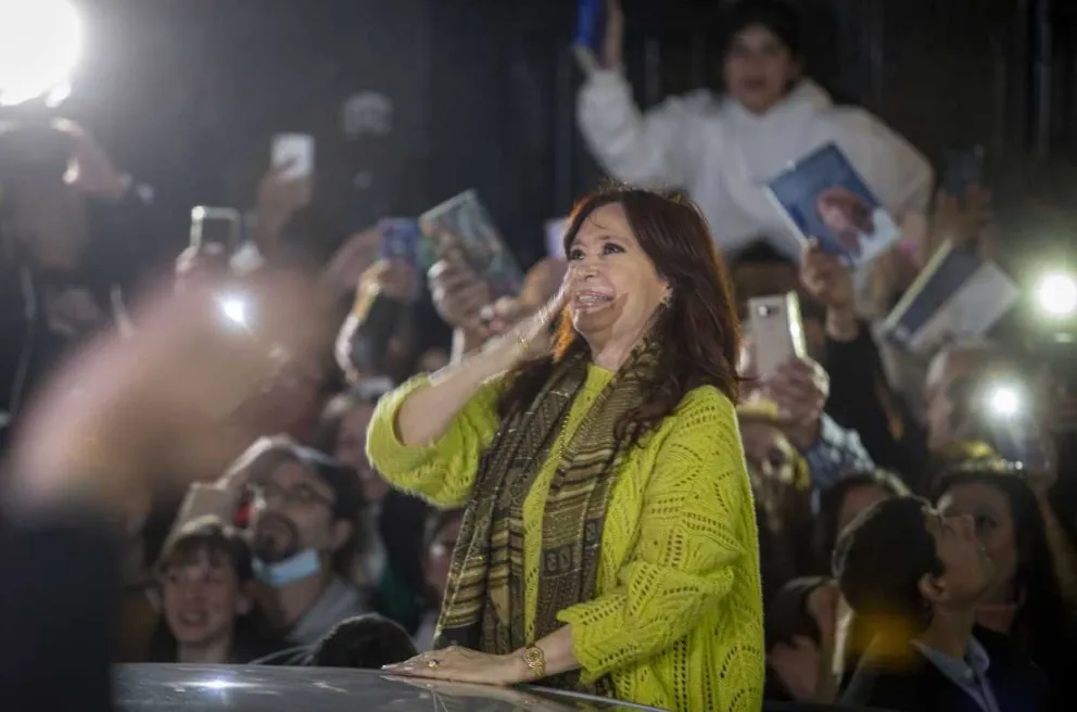 Cristina Kirchner se refirió al intento de magnicidio: "Responsabilidades evidentes y silencios cómplices"