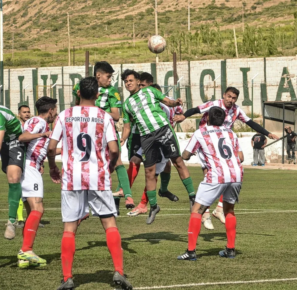 Roca le ganó de visitante a Laprida y continúa primero