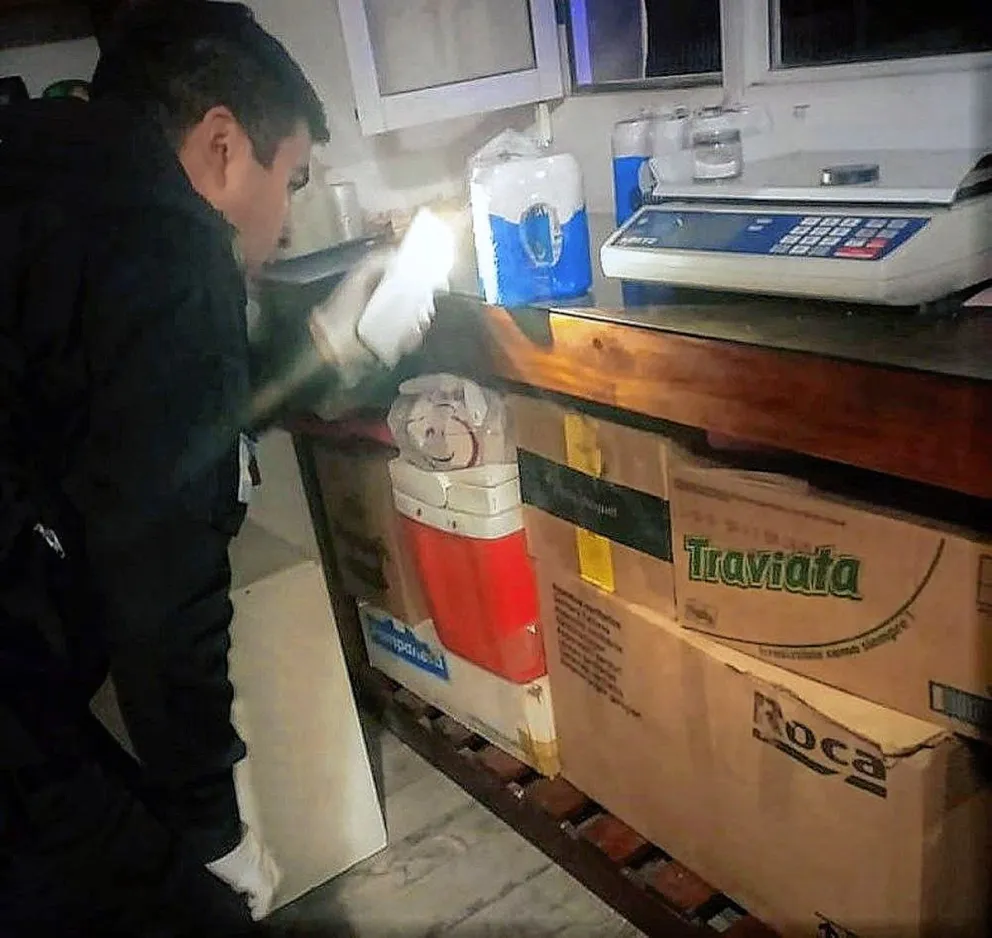 Por segunda vez en 25 días asaltan almacén de las chacras encañonando a su dueña para robarle
