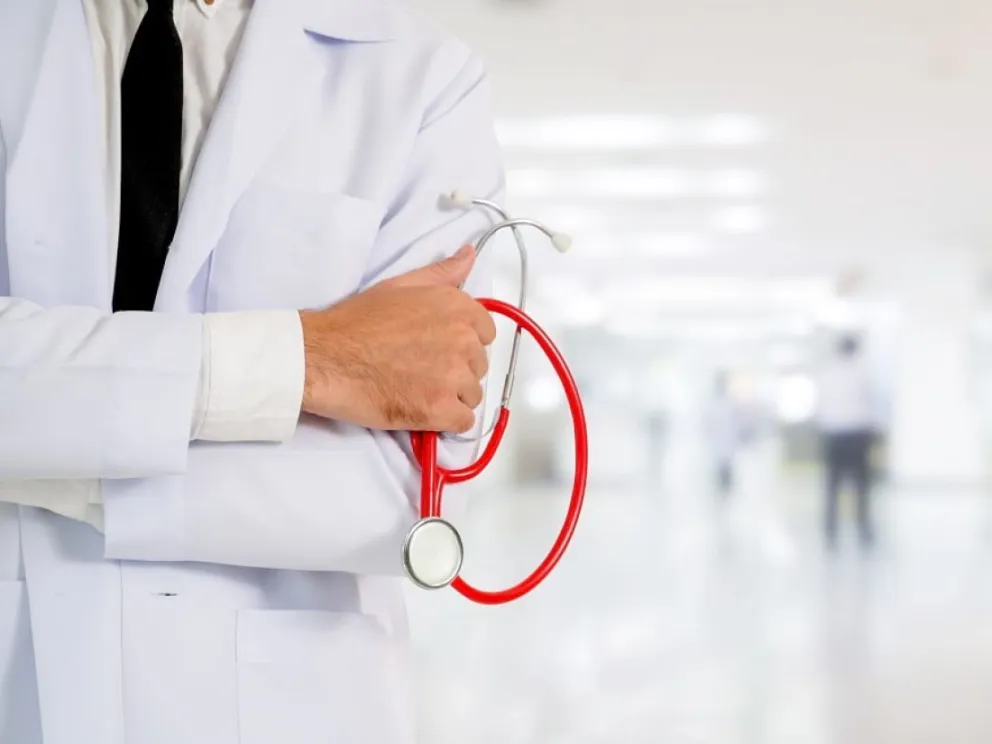 La prepaga se vuelve impagable, pero los aranceles que cobran médicos y laboratorios son los más bajos de Latinoamérica