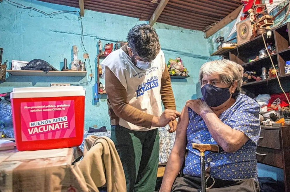 Coronavirus: Por la fuerte suba de casos, la ministra de Salud recomienda volver a usar barbijo