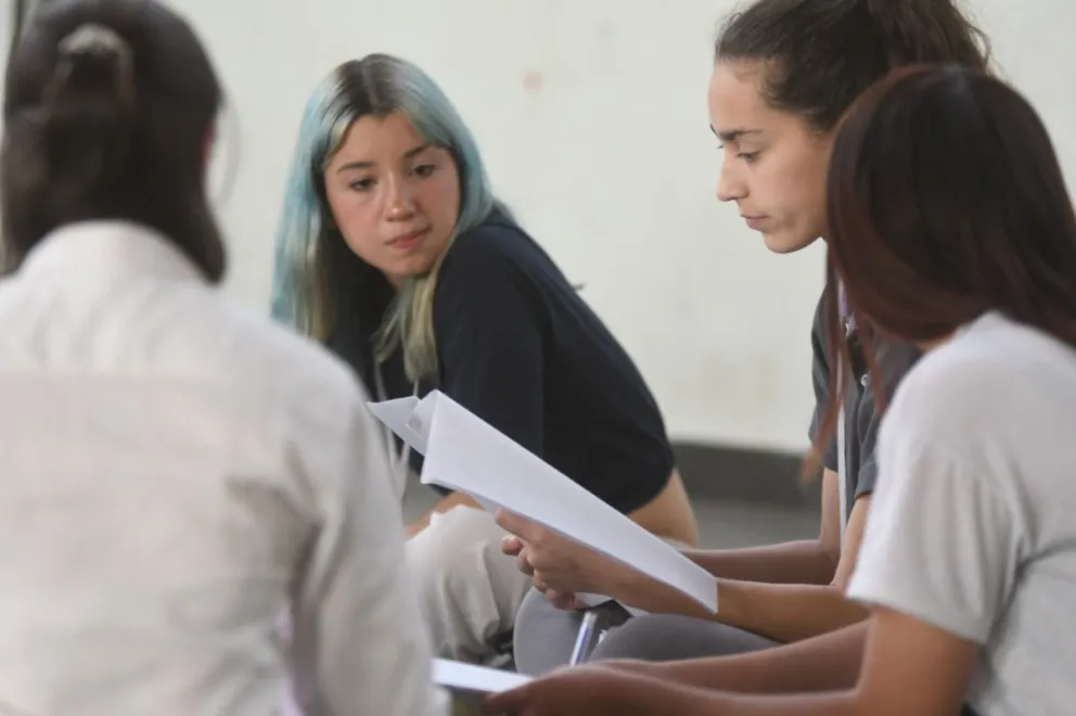 Educación: Más de cien estudiantes chubutenses participaron del Encuentro Provincial de Parlamento Juvenil