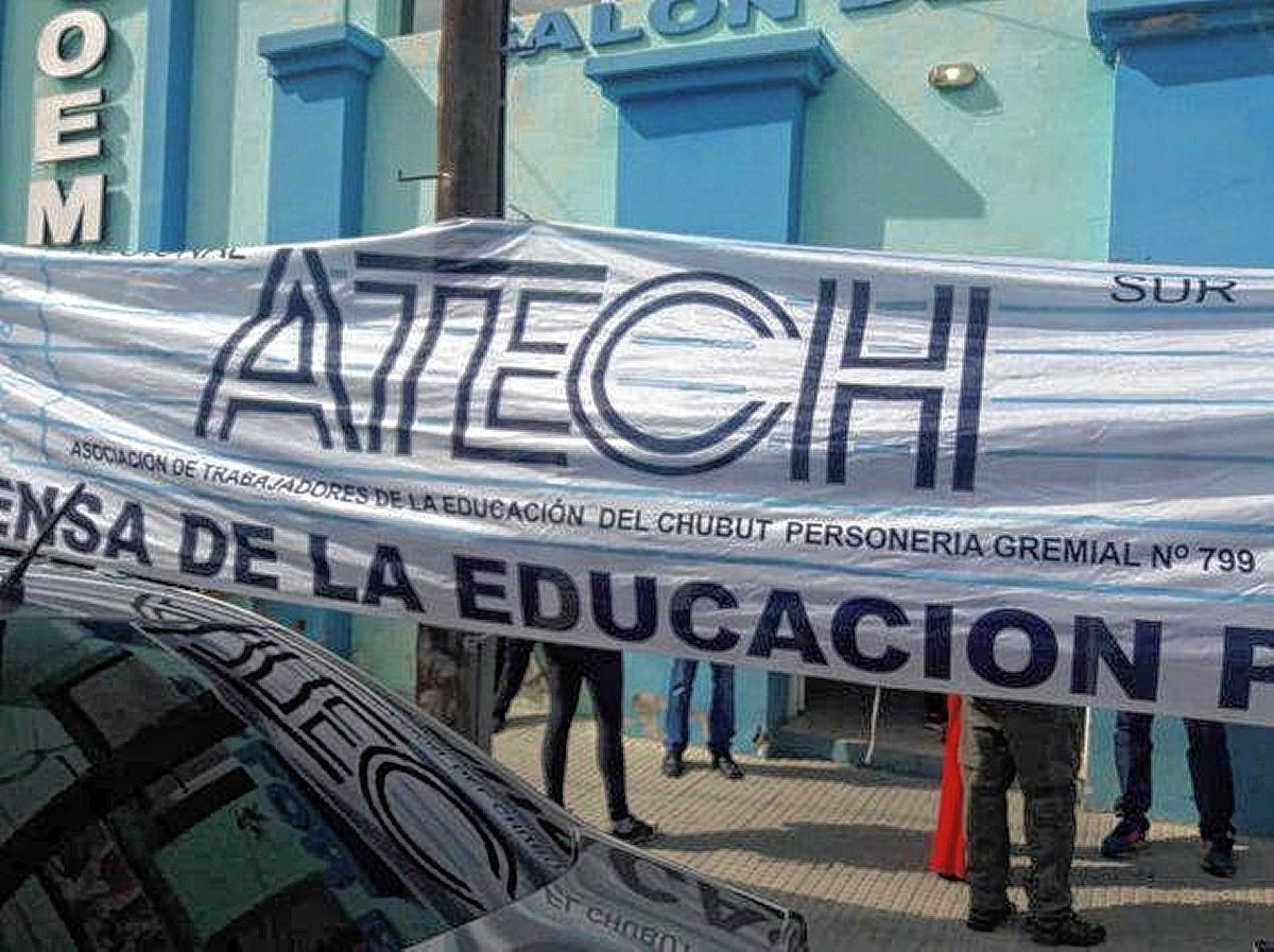 Luego del paro ATECh se convoca en un Congreso Provincial
