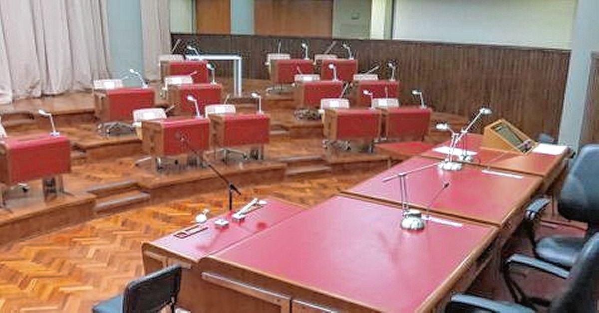 La Legislatura suspendió las sesiones de la próxima semana