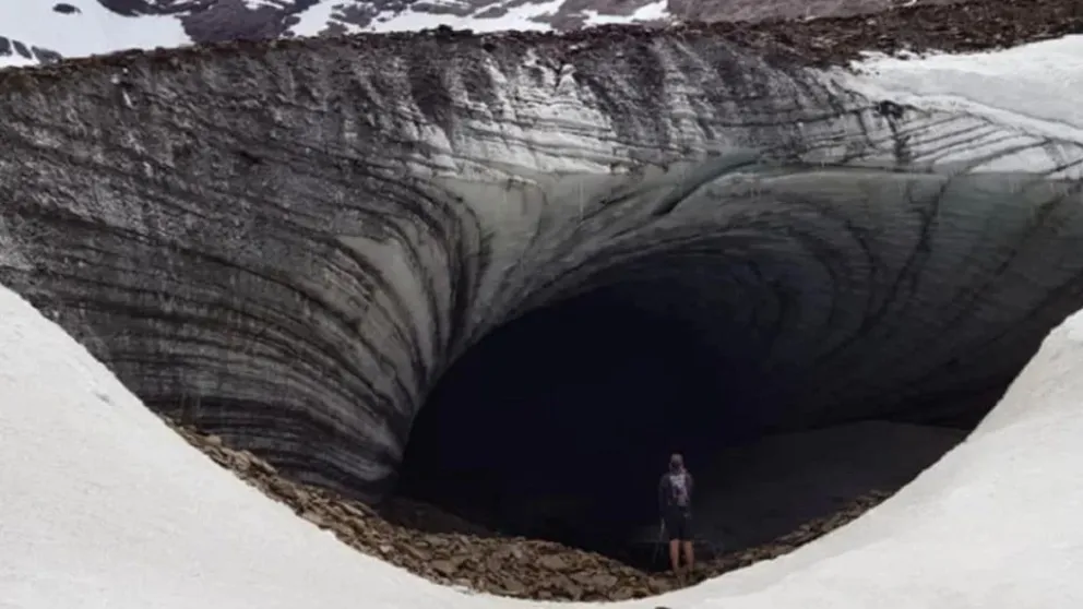Murió un turista brasileño tras el desprendimiento de hielo en Tierra del Fuego