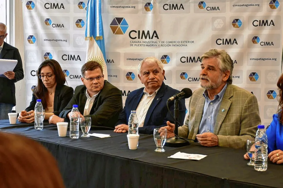 Filmus participó de distintas actividades en Chubut