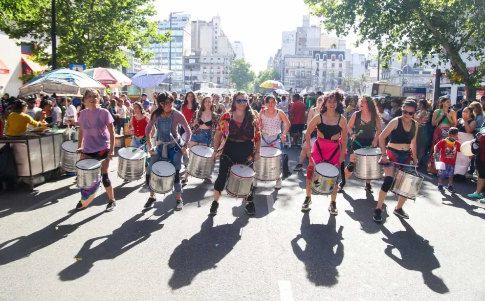Una multitud participó de la Marcha del Orgullo por las calles de Buenos Aires