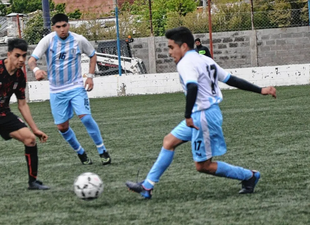 Tiro selló una gran victoria ante Ciudadela