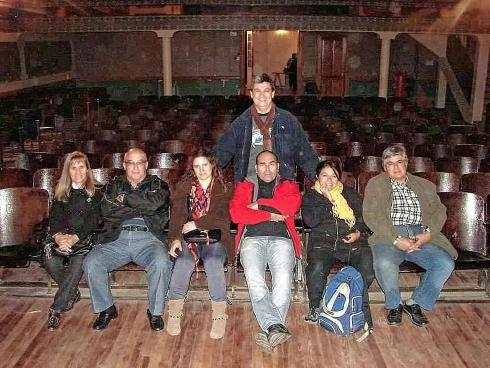 Hondo pesar por el inesperado fallecimiento del director teatral Hugo Vázquez