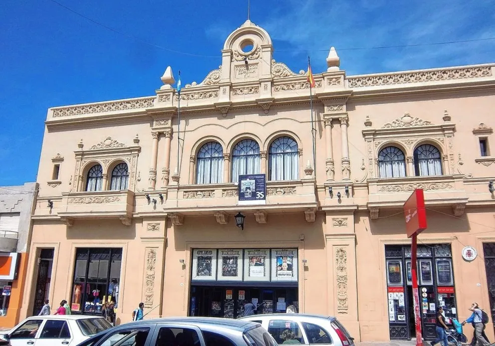 “El cine no es solo entretenimiento comercial,  es cultura y política”, dice Gastón Ergas