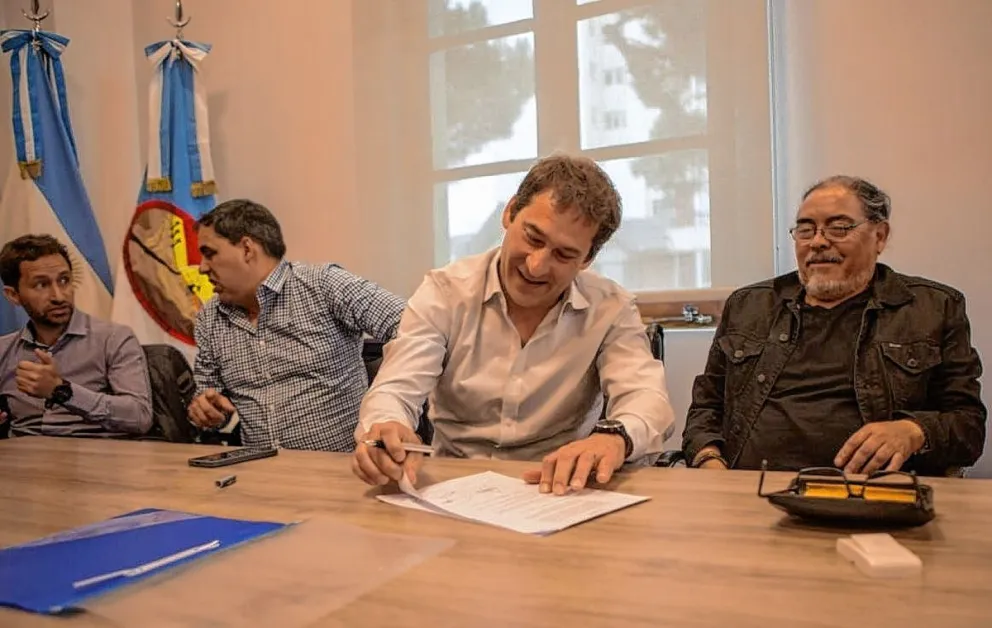 El Municipio y los sindicatos acordaron una  suba salarial del 18% para lo que resta de 2022