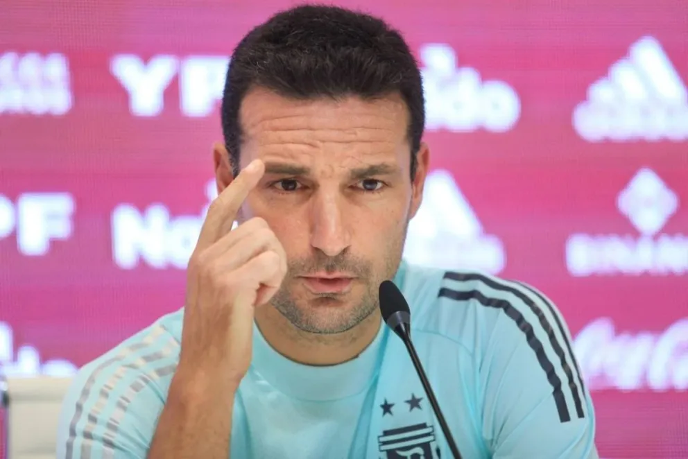 Fin del misterio: Scaloni presentó la lista de 26 convocados de la Selección argentina para el Mundial Qatar 2022