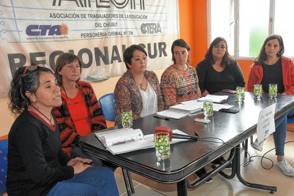ATECh repudió los hechos ocurridos en el  Jardín 406 y pidió dejar trabajar a la justicia