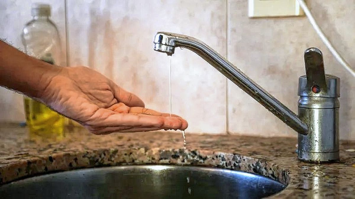 💧 Hoy cortan el agua en zona sur y centro a partir de las 18 horas