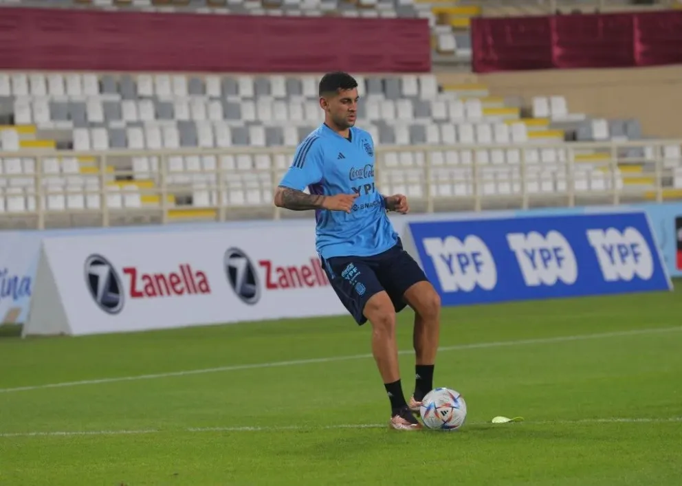 La Selección argentina volvió a entrenar en Abu Dhabi y se sumaron otros seis jugadores