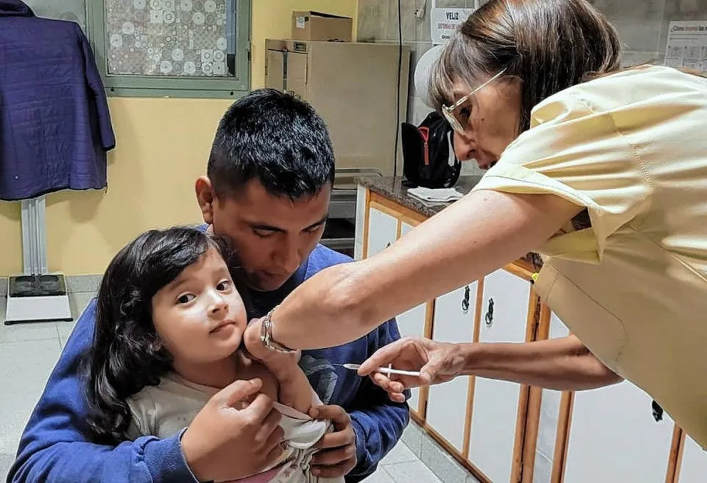 Se extiende hasta el 11 de diciembre la Campaña de Vacunación contra Sarampión, Rubéola, Paperas y Poliomielitis 