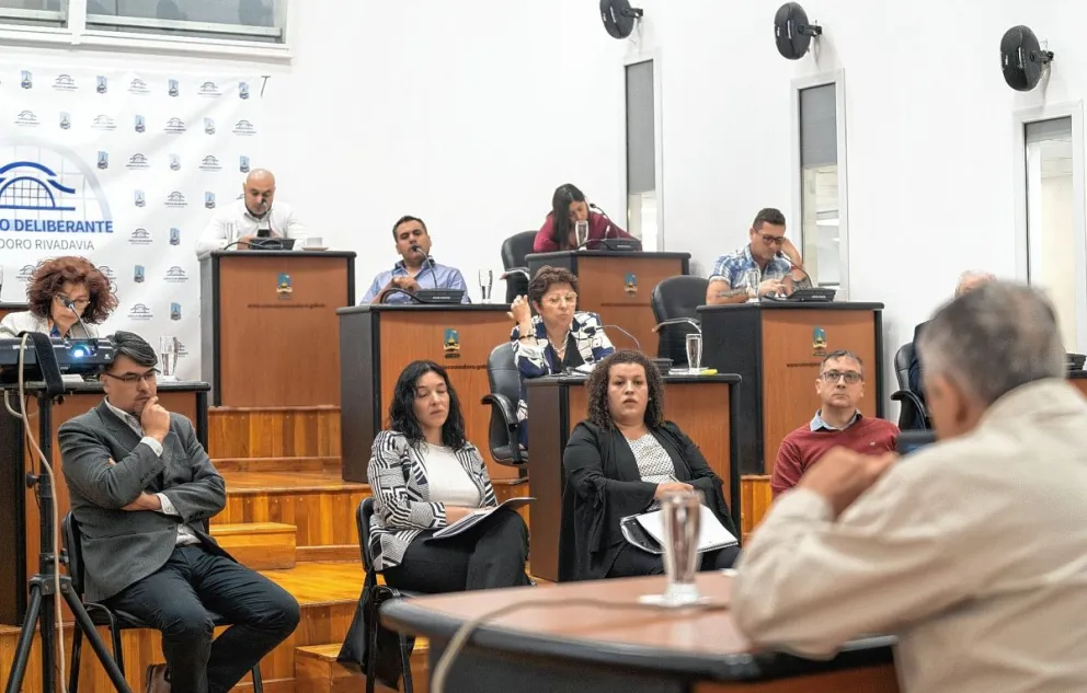 Rodrigues: “Hoy el boleto recauda solo  el 22 por ciento del costo del servicio”